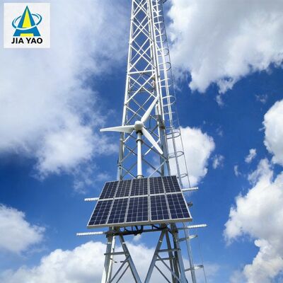 Mit erneuerbaren Energien kompatibler Kommunikationsturm zur Überwachung von Windpark-Solarparks