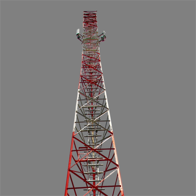 40 m langer, korrosionsbeständiger, dreibeiniger Winkelantennenmast, kompakt für den Einsatz auf engstem Raum