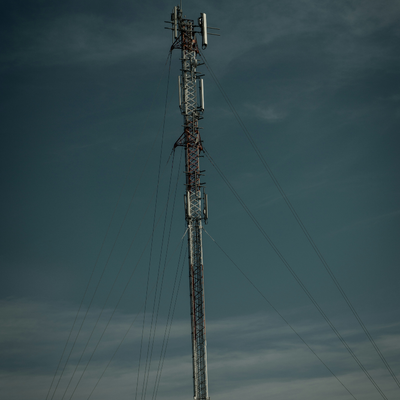 35 m Q355 Stahl-Abspannmast-Lichtfundament für großflächige Grünlandabdeckung