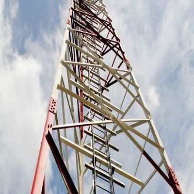 5 km 10 km 20 km WLAN-Sender und -Empfänger Winkelgitter Stahltürme Mikrowellen drahtlose Unterstützung