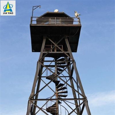 Beobachtungsturm Gitterwinkelstahlplattform Bergwald Ausblick Feuerwache