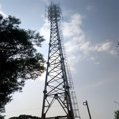 Schraubenverzinkte 3-beinige Rohrstahlturm Gitter Telekommunikationsantennenturm