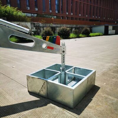 30M Teleskopturm Galvanisierter Stahl-LKW Montierte Kommunikationsantenne 40M/S Windwiderstand ISO-zertifiziert