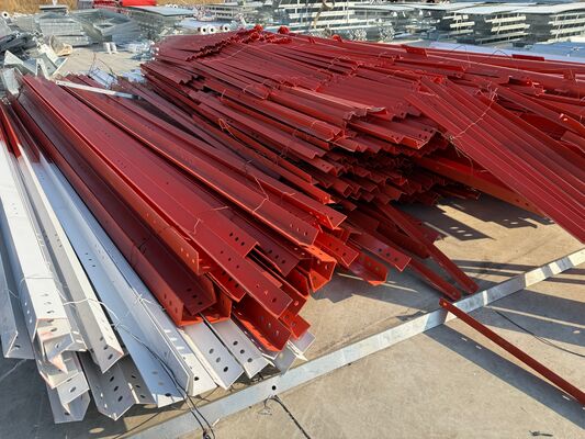 3 Beine Winkelstahlturm Dreiecksturmkörper mit gleicher oder variabler Neigung und Winkelstahlquerschnitt für die Kommunikation