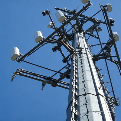 11 17 23M Platzsparender kompakter Monopol-Kommunikationsturm aus verzinktem Stahlrohr für den Außenbereich mit 5G 4G WLAN