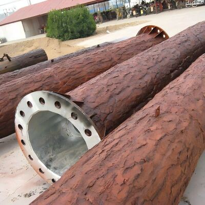 40M Bionischer Baumturm mit künstlichen Stämmen, Zweigen und Blättern aus hochfesten Kunststoffen und Glasfasermaterialien