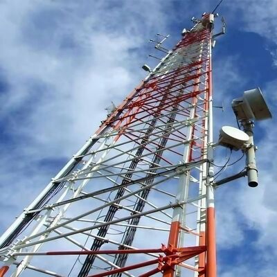 19 27 35M Schwerlastverzinkte 3-beinige Rohrstahlturm Telekommunikationsmast für Außen 5G 4G Mikrowellenkommunikation und Überwachung