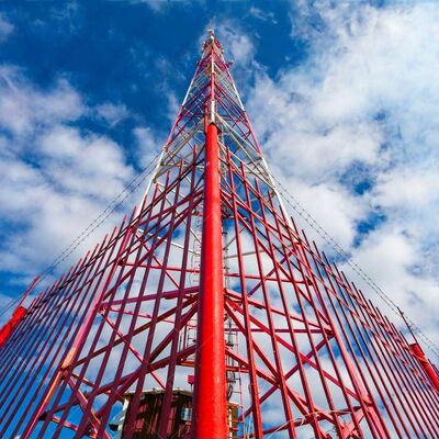 19 27 35M Schwerlastverzinkte 3-beinige Rohrstahlturm Telekommunikationsmast für Außen 5G 4G Mikrowellenkommunikation und Überwachung