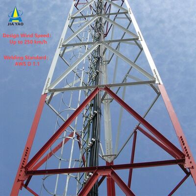 3 Bein-eckiger langer Nutzungsdauer-Edelstahl-Fernmeldeturm korrosionsbeständig für Küstengebiet