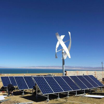 20M 30M Solarpanel Integrierter Monopolturm Energieeinsparung für städtische 5G-Kleinzellen