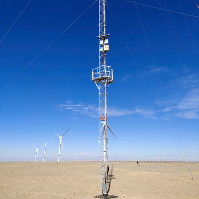 60 m hoher, hochpräziser, verzinkter Anemometerturm für die Ressourcenbewertung von Windparks mit mehrstufigen Sensorhalterungen und Anti-Kletter-Sicherheitsfunktionen. Einsatzsystem