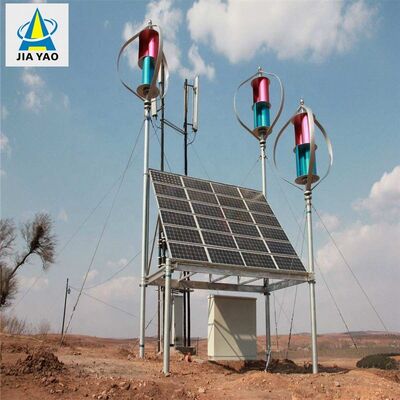Netzunabhängiger Solarstrom-Monopolturm mit integriertem Batteriespeichergestell und Hybrid-Energiehalterungen in Industriequalität für 5G-Standorte in abgelegenen Gebieten
