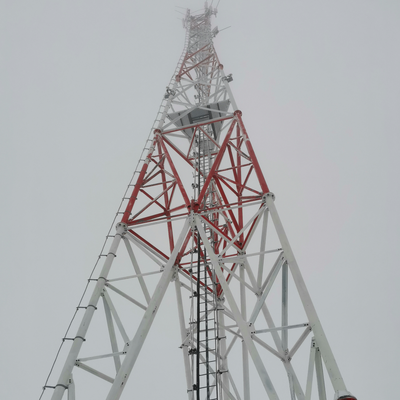 High-Precision 3 Legged Tubular Steel Lattice Tower for 4G 5G Base Station 20m 30m 45m 60m Hot DIP Galvanized Wind Resistant Telecom Mast